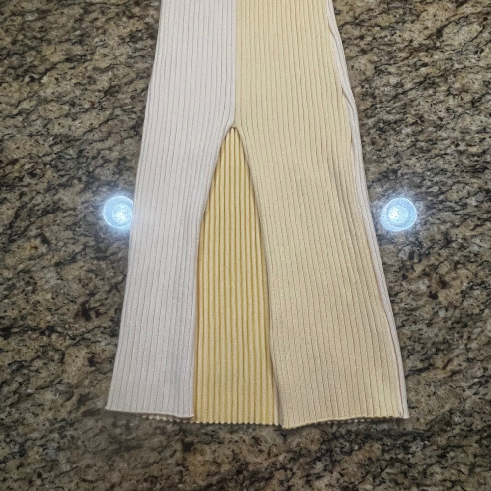 Lulus‎ Colorblock Ribbed Knit Maxi Dress Yellow Cream Sleeveless Slit Small - Picture 4 of 6